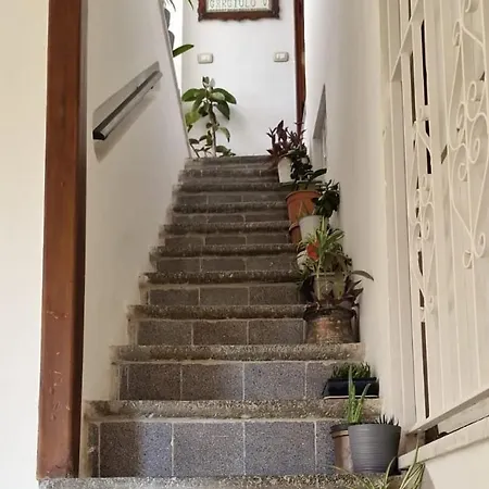 Garghe House Apartman *