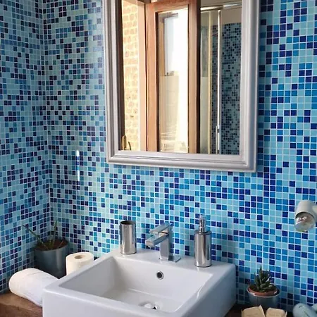 Apartament Garghe House
