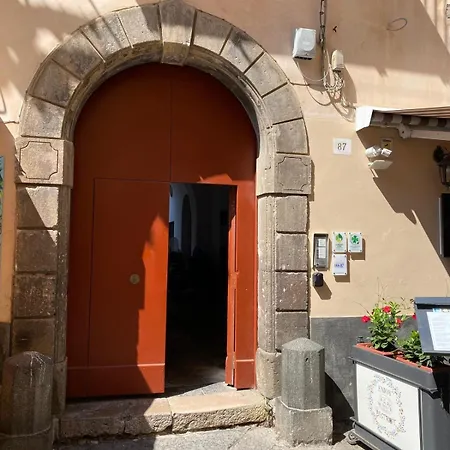 Apartment Garghe House *