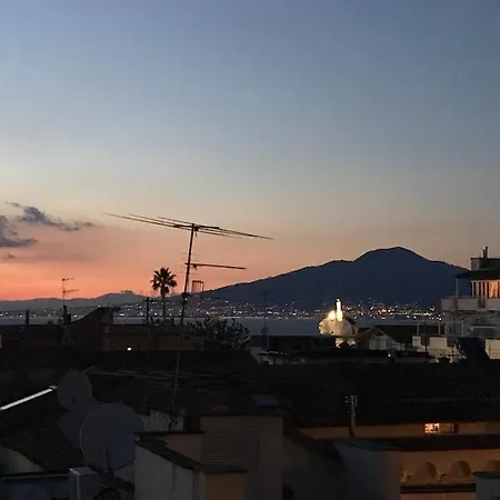 Garghe House アパート